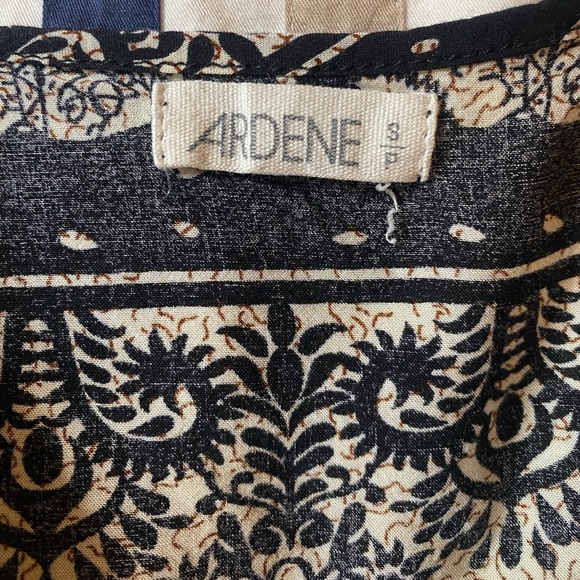 Ardene Safari Zipper Tank Top - Picture 4 of 4